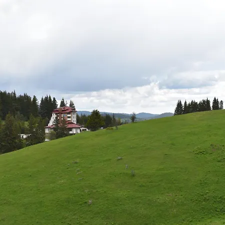 Coop Rozhen Hotel 3*