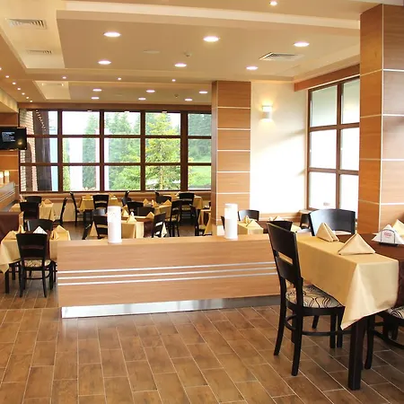 Coop Rozhen Hotel 3*