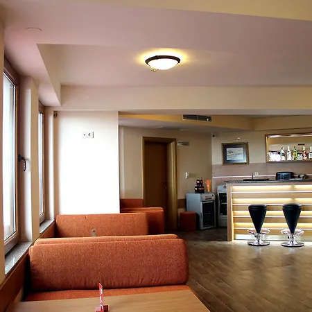 Coop Rozhen 酒店 潘波洛沃