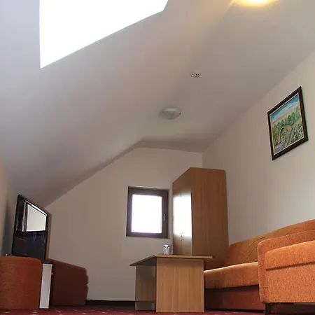 Coop Rozhen Pamporovo