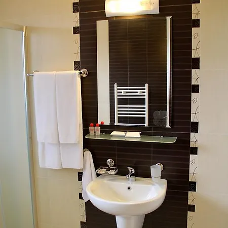 Hotel Coop Rozhen 3*