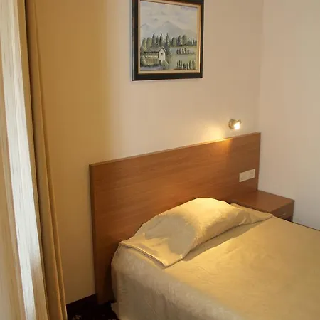 Coop Rozhen Hotel 3*